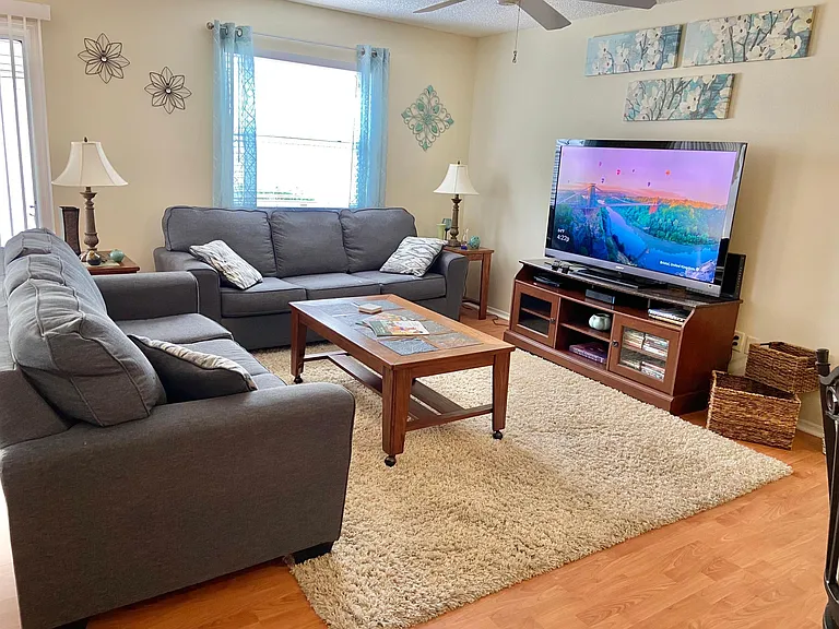 2909 Barboza Dr — Photo 3
