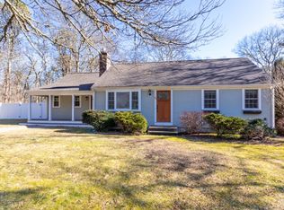 85 Kerry Dr, Marstons Mills, MA 02648