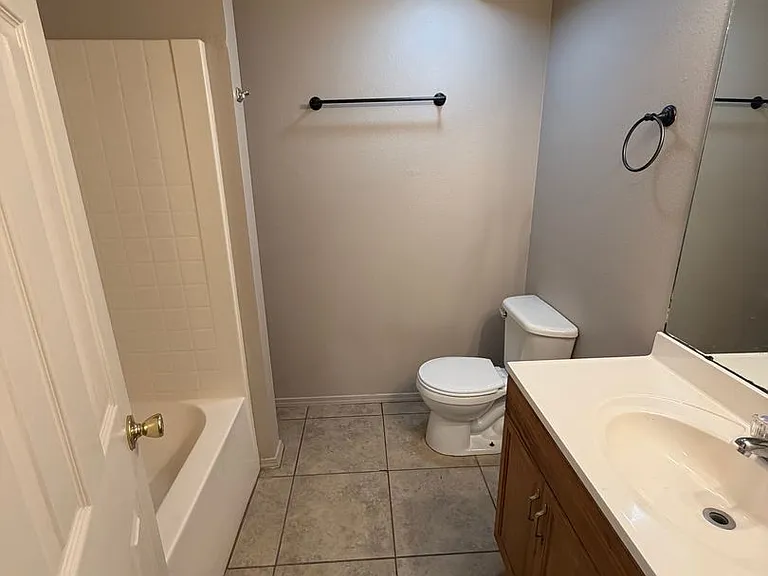 909 N North St #41STSTREET — Photo 2