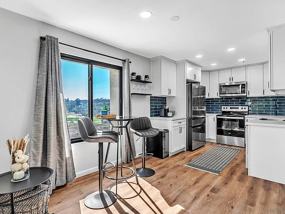 5th image of 11233 Tierrasanta Blvd Unit 30