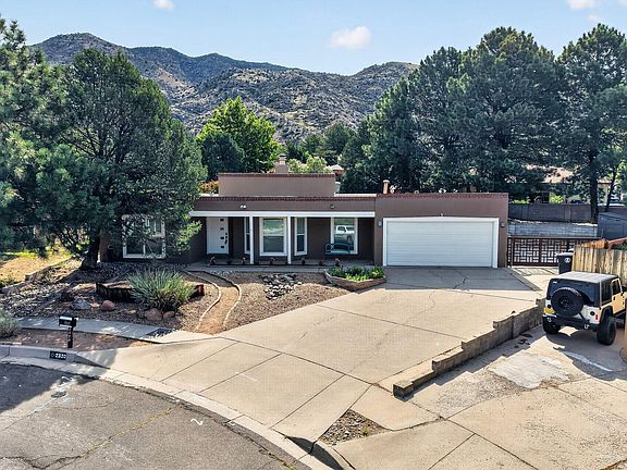 3rd image of 2320 Punta De Vista Pl NE