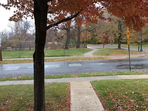 2nd image of 1873 Franklin Park S