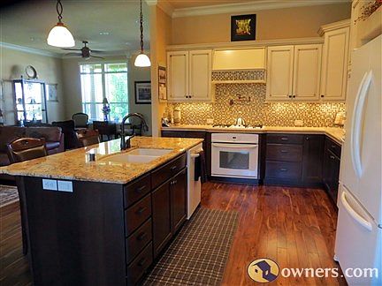 Gourmet Kitchen with Double Ovens