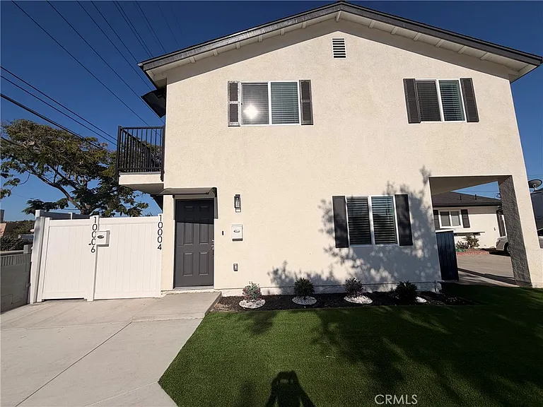 10004 Saint Stephen Cir — Photo 1