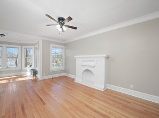 306 S Kenilworth Ave #1S, Oak Park, IL 60302