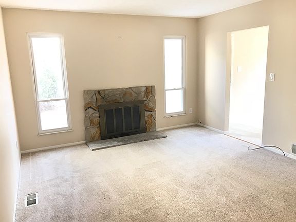 5th image of 4554 Teton Ct