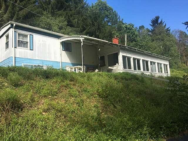 2nd image of 300 High St