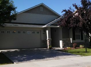 893 E 4th St, Kuna, ID 83634