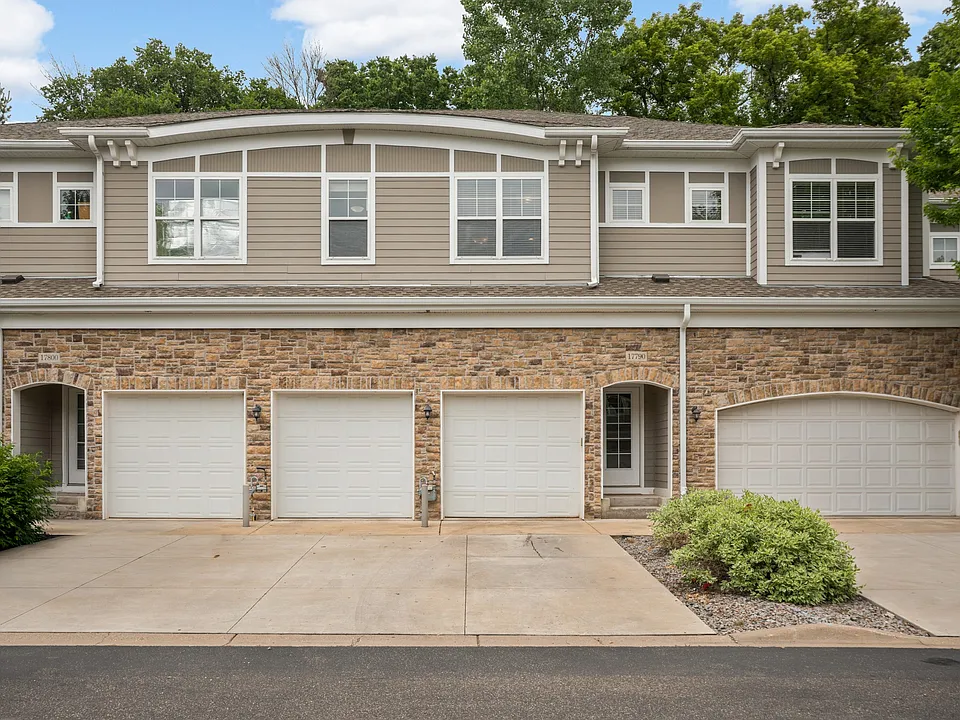 17790 Valley Cove Ct