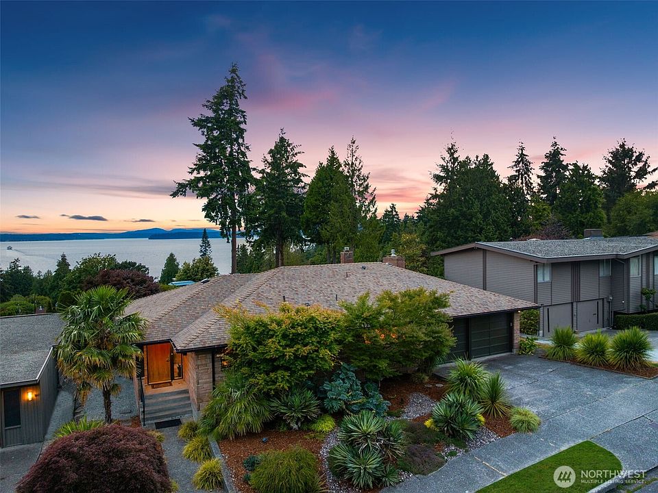 1st image of 8731 Fauntlee Crest SW