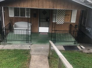 1313 Stuart St, Charleston, WV 25302