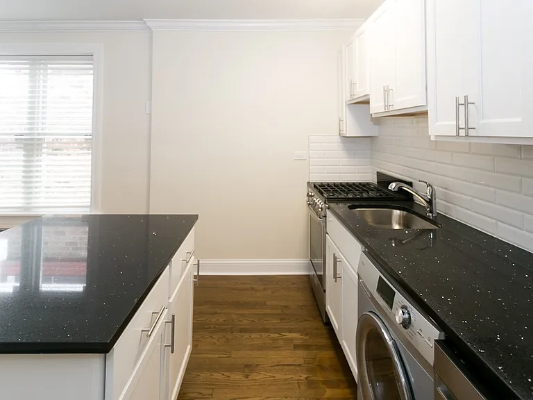 918 Green Bay Rd #C4 — Photo 2