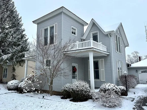 703 E 7th St, Fowler, IN 47944