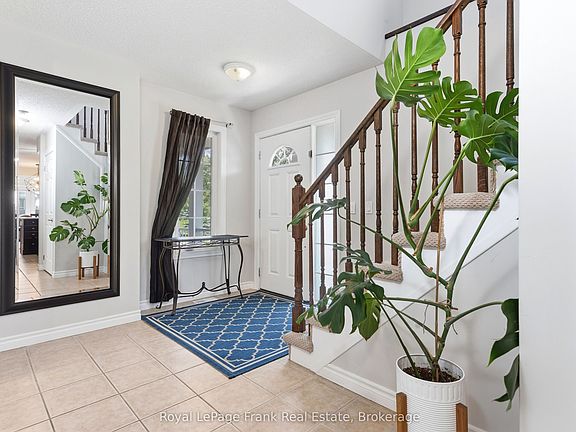 4th image of 1340 Wadebridge Cres