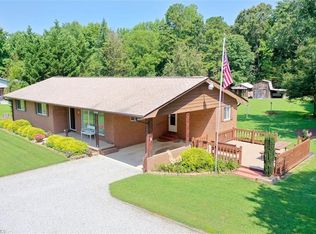 6002 Checker Rd, High Point, NC 27263