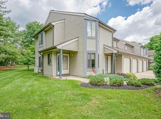 203 Kettering Ct, Marlton, NJ 08053