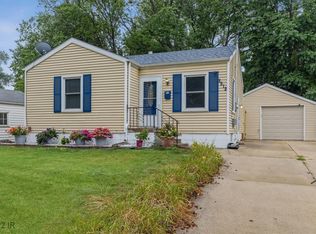 2512 57th St, Des Moines, IA 50310