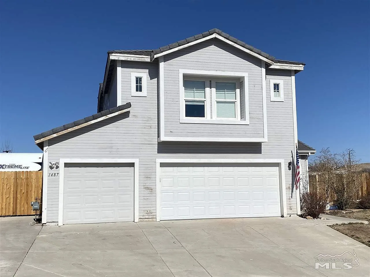 1487 Orca Way photo 1