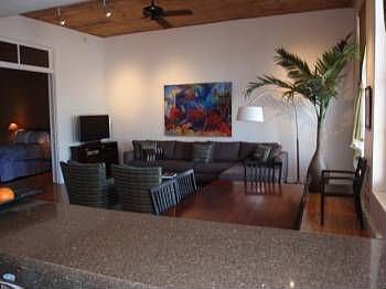 3rd image of 2318 Market St APT 10