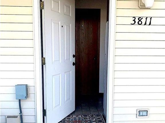 3rd image of 3811 Vale Dr