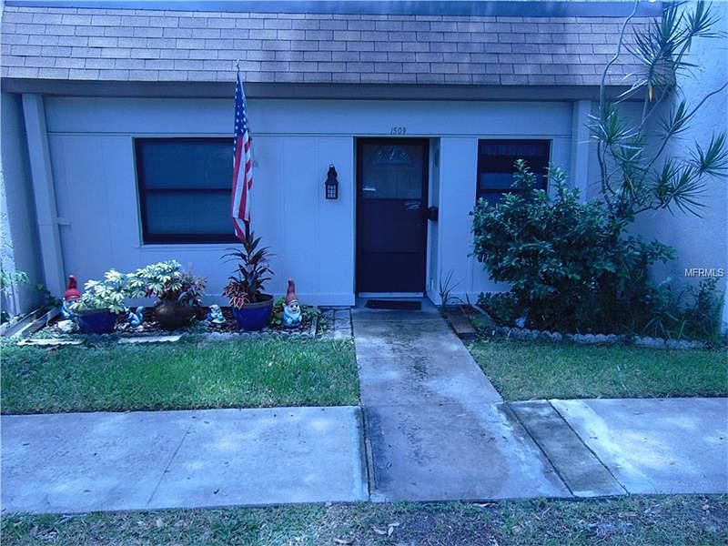 1st image of 1509 Arrowhead Cir W
