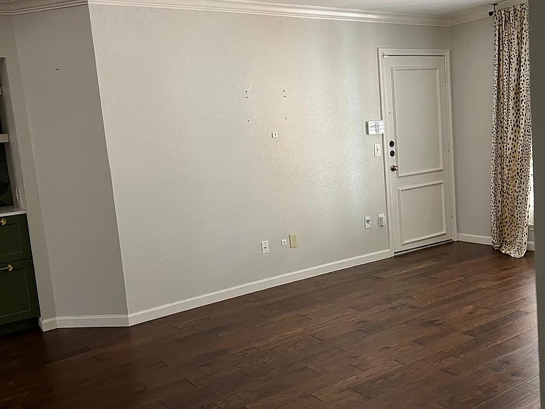 7815 Broadway St #306 — Photo 3
