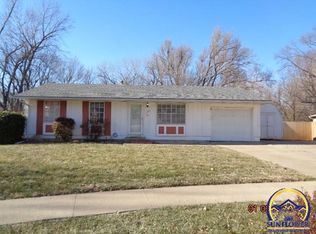 3943 SE Humboldt St, Topeka, KS 66609
