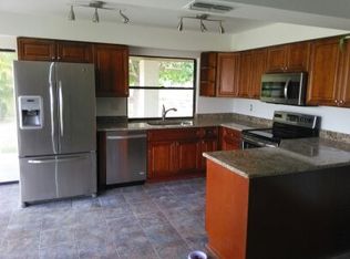 112 SW 28th St, Cape Coral, FL 33914