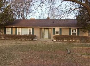 218 S Elms Rd, Flushing, MI 48433