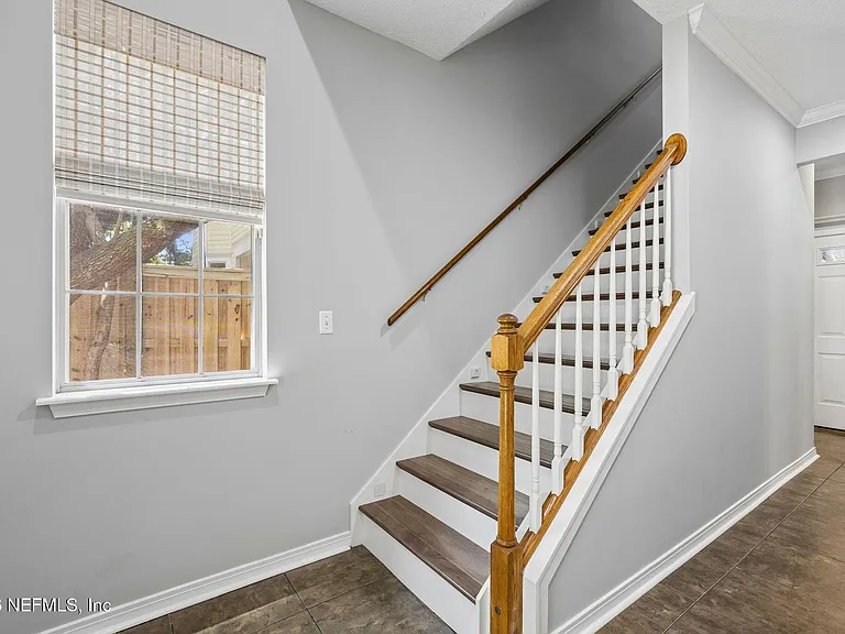 3987 America Ave — Photo 8