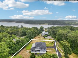 920 Drift Rd, Westport, MA 02790