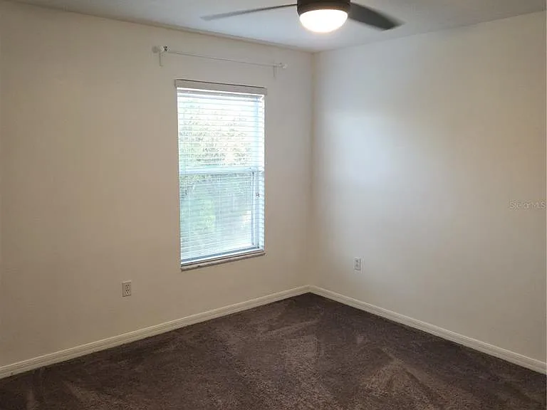 3048 Chessington Dr — Photo 9