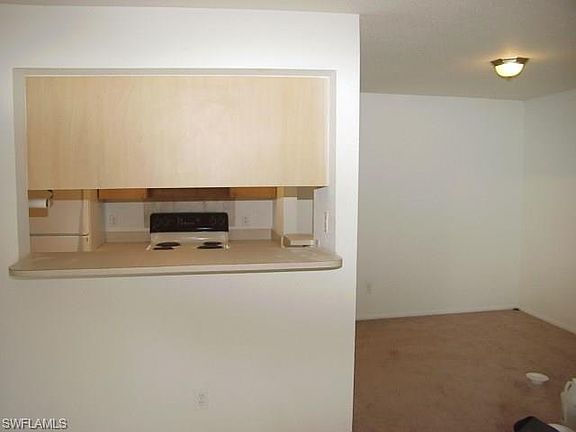 3rd image of 2915 Winkler Ave APT 814