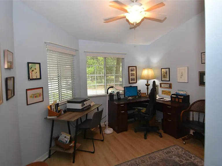 4941 SW 10th Ln — Photo 34