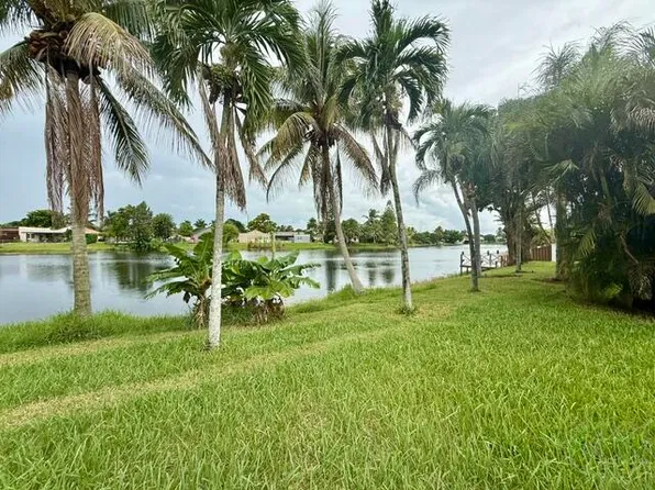 9454 NW 46TH Street, Sunrise, FL 33351