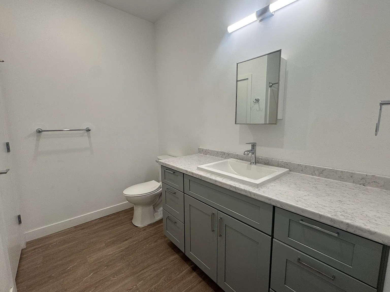 Studio, 650 sqft, $1,225 — Photo 2