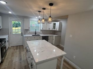 304 E Tom Green St, Brenham, TX 77833