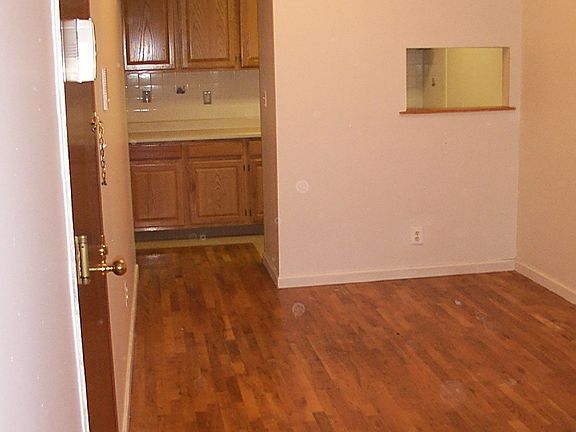 4th image of 410 Marcus Garvey Blvd Ste B