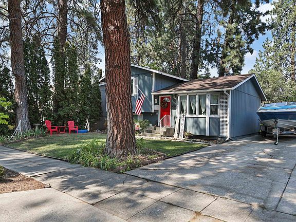 3rd image of 4115 E Pratt Ave