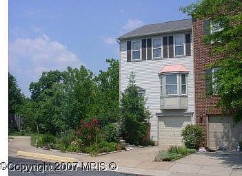 1st image of 10221 Jamaica Ln