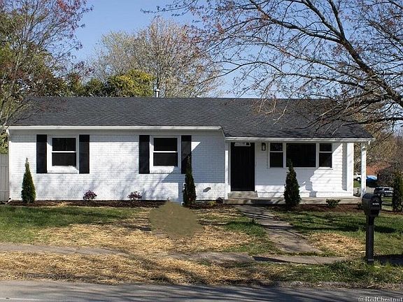 2nd image of 3600 River Park Dr