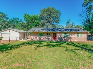 20972 Windsong Ln, Redding, CA 96003