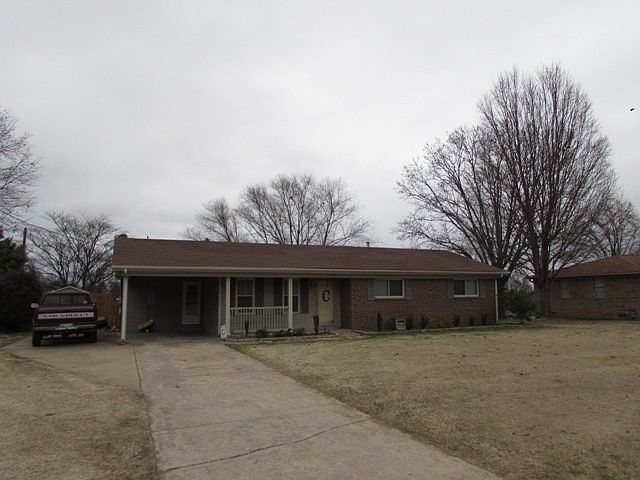 1st image of 164 Williams Ln