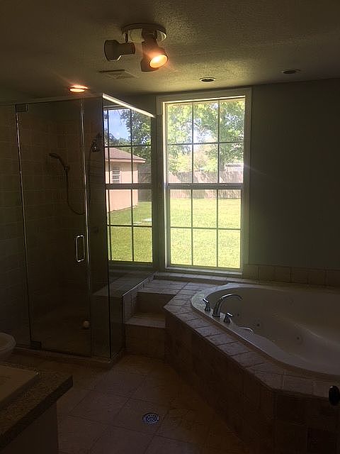 1st image of 12713 Flagstaff Ln