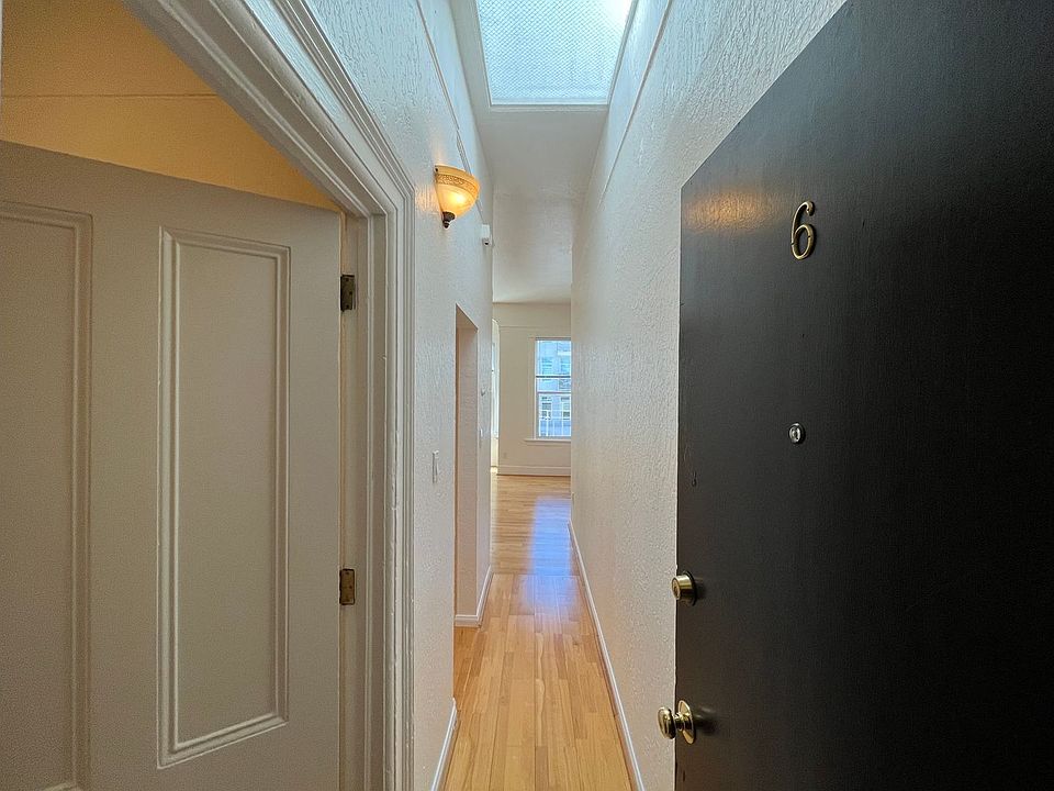 1st image of 2624 Bush St APT 6