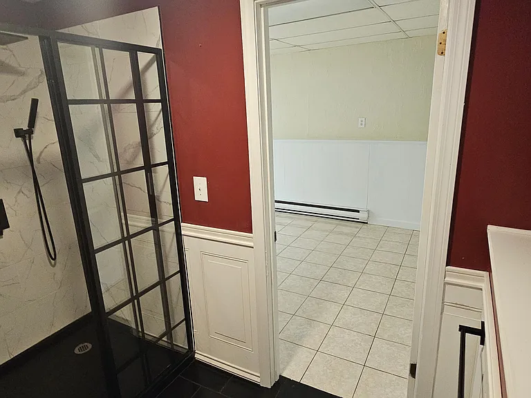 219 May St — Photo 14