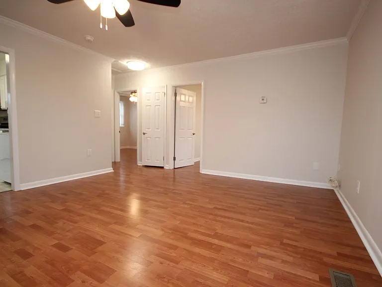 314 Old Post Rd — Photo 33