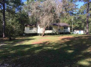 952 Poindexter Rd, Andalusia, AL 36420