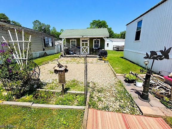 4th image of 360 S Main St #708