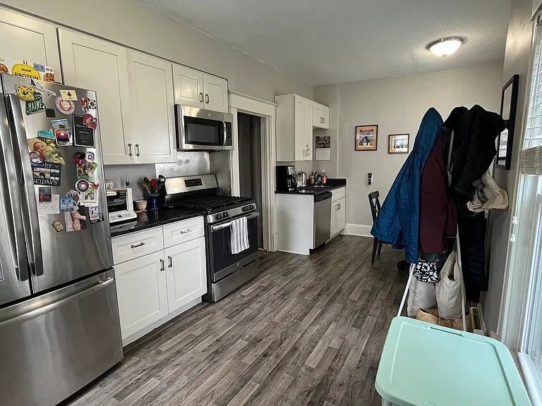 3433 Aldrich Ave S — Photo 39